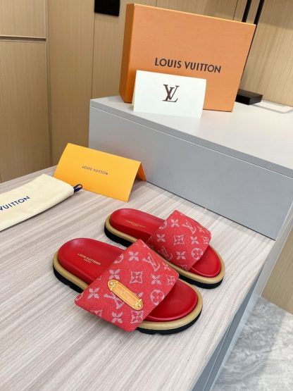 Louis Vuitton's latest fashion casual half slippers - Image 3