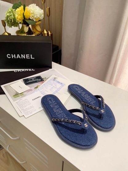 Chanel Spring New Dark Blue Chain Flip-Flops - Image 3