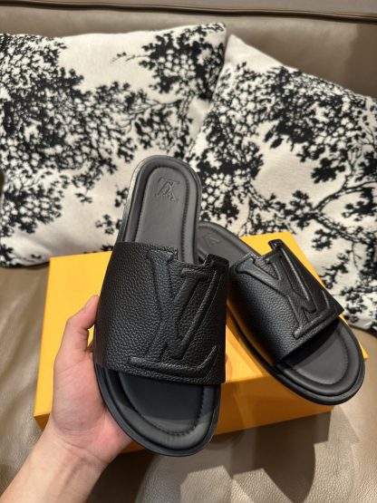 Louis Vuitton full leather slippers - Image 3