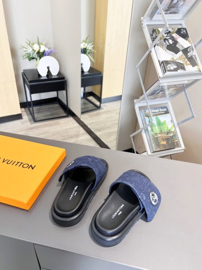 Louis Vuitton Couple's Embossed Slippers - Image 3