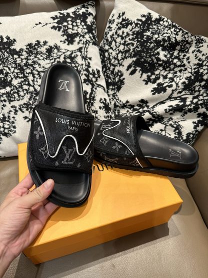 Louis Vuitton new style slippers with Velcro - Image 3