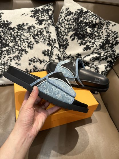 Louis Vuitton new style slippers with Velcro - Image 3