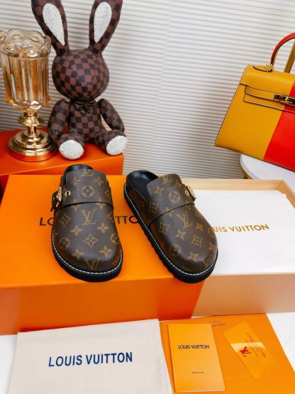 Louis Vuitton monogram bread slippers - Image 3
