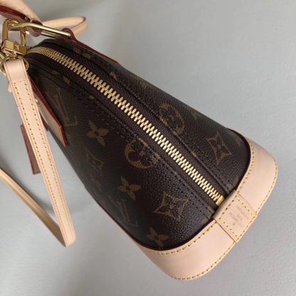 Louis Vuitton iconic handbag - Image 3