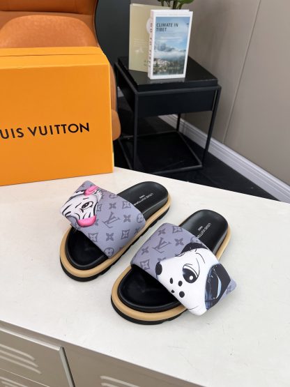 Louis Vuitton embossed logo Ol Llow Comfort slide sandals - Image 3