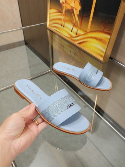 Dior flat thong sandals - Image 3