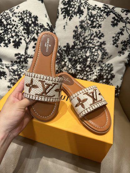 Louis Vuitton New Classic Slippers with Embroidery - Image 3