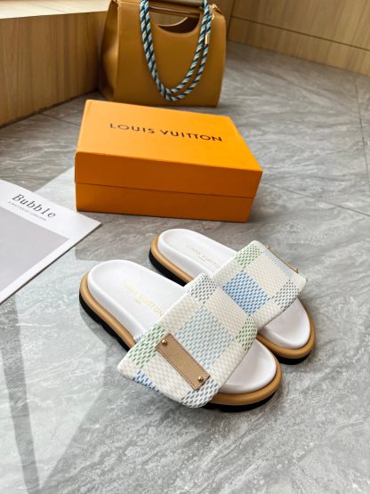 Louis Vuitton Pool Pillow Comfort Flat Sandals - Image 2