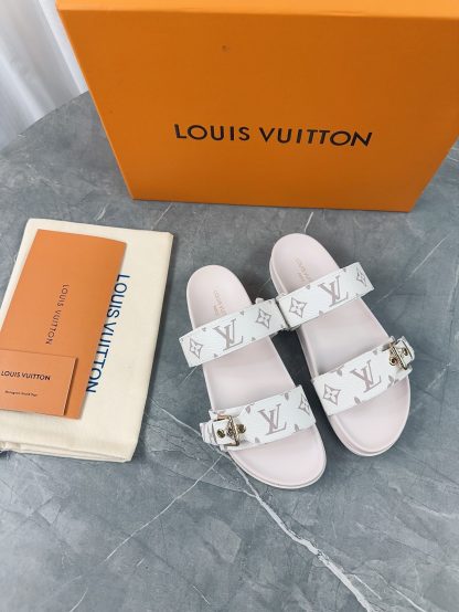 Louis Vuitton Spring and Summer New Slippers - Image 3