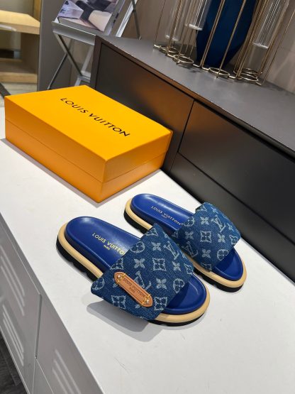 Louis Vuitton's latest fashion casual half slippers - Image 3