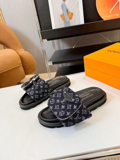 Louis Vuitton Pool Pillow Comfort Slide Sandals