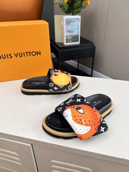 Louis Vuitton ol llow comfort flat sandals - Image 5
