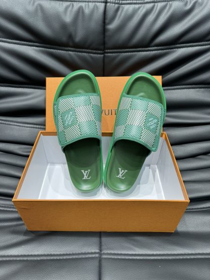 Louis Vuitton luxury slippers - Image 4