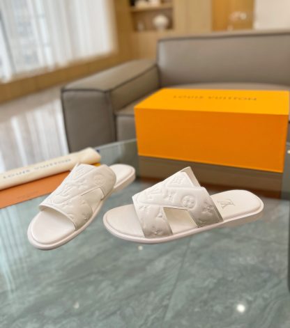 Louis Vuitton embossed grained leather slippers - Image 4