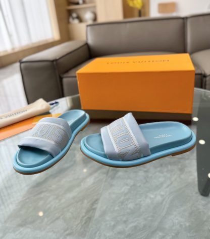 Louis Vuitton couple slippers - Image 4