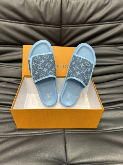 Louis Vuitton high-end men's summer slippers - Image 4