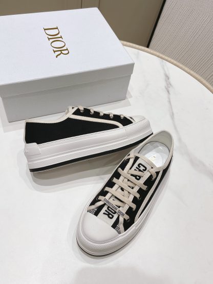 Dior Walkn series old flower embroidery thick-soled canvas shoes - Image 4
