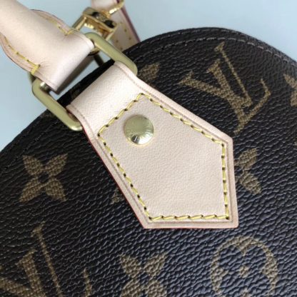 Louis Vuitton iconic handbag - Image 4