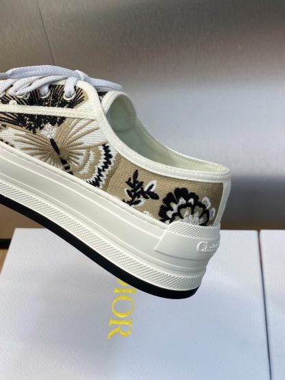 Dior Thick-soled Canvas Shoes - Image 4