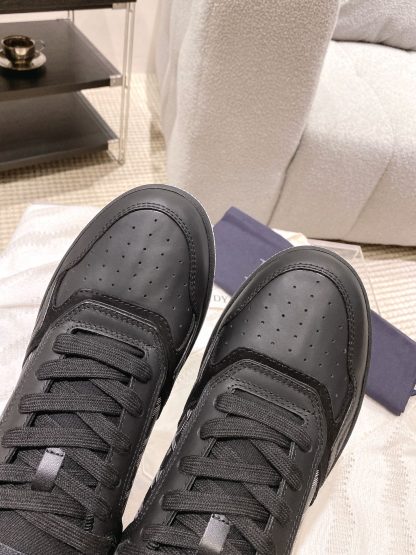 Dior classic casual couple sports shoes - Image 4