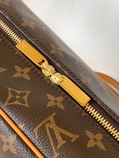 Louis Vuitton vintage old-fashioned smiley armpit bag - Image 4