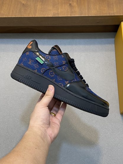 Louis Vuitton casual sneakers - Image 4