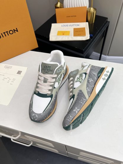 Louis Vuitton breathable diamond mesh sneakers - Image 5