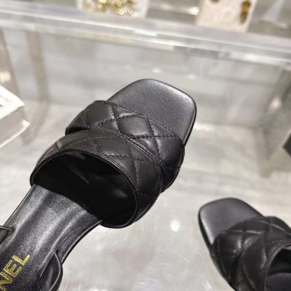 Chanel black spring and summer new classic sandals heel height 5cm - Image 4