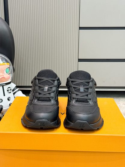 Louis Vuitton couple's casual shoes - Image 5