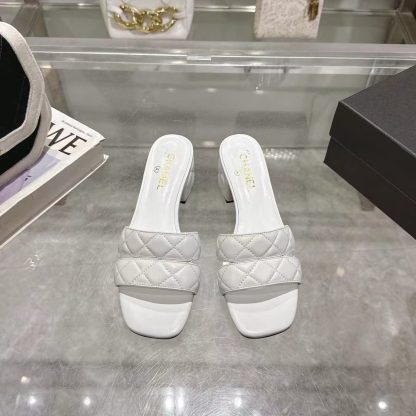 Chanel Spring/Summer New White Embroidered Linge Classic Sandals Heel Height 5cm - Image 4