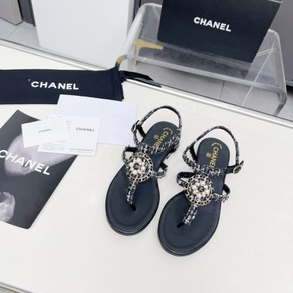 Chanel Spring and Summer Dance Shoes Series New Retro Style Black and White Sandals - Image 4