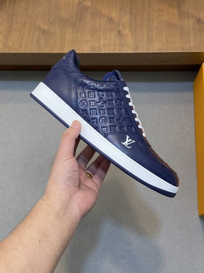 Louis Vuitton Men's Classic Casual Sneakers - Image 4