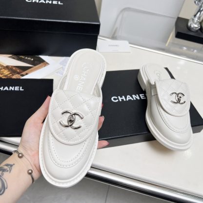 Chanel autumn and winter new goddess elegant temperament white half-slippers - Image 4