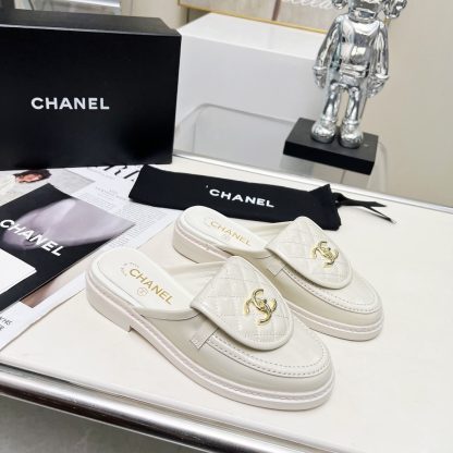 Chanel autumn and winter new goddess elegant temperament off-white half-slippers - Image 4