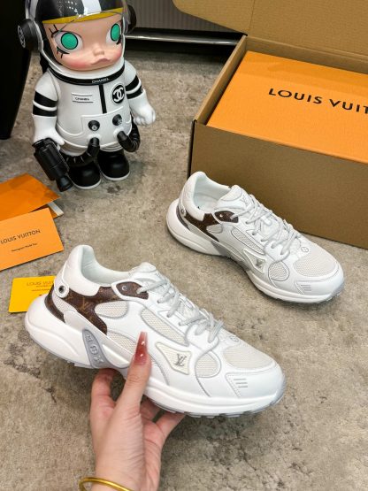Louis Vuitton Olympia series couples' models Silver Horn King leisure sports shoes running shoes - Image 5
