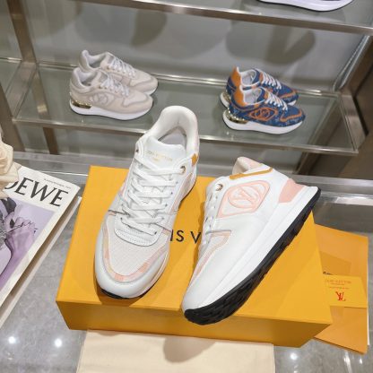 Louis Vuitton Neo Run Away sneakers - Image 5