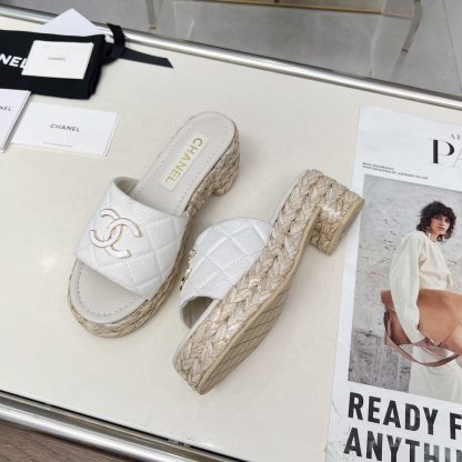 Chanel denim white spring and summer dancing shoes series slimming sandals with a heel height of 6.5cm - Image 4
