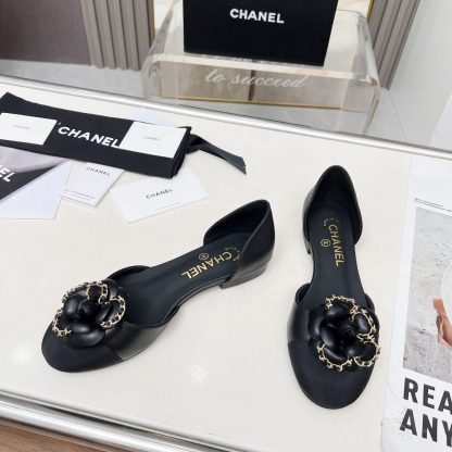 Chanel Spring/Summer Dancing Shoes Series Small Round Toe Black Flat Sandals Heel Height 1.5cm - Image 4