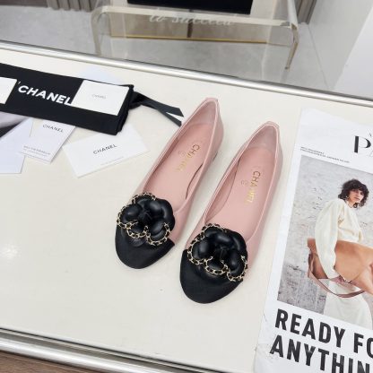 Chanel Spring/Summer Dancing Shoes Collection Small Round Head Pink Flat Sandals Heel Height 1.5cm - Image 4