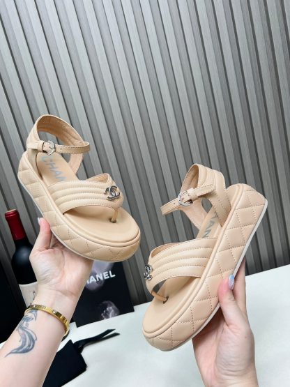 Chanel Early Autumn Comfortable Soft Super Versatile Dark Apricot Sandals - Image 4