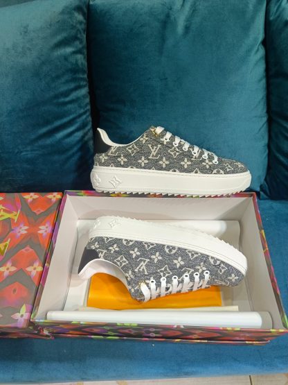 Louis Vuitton Time Out sneakers - Image 5