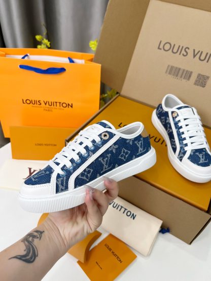 Louis Vuitton Spring and Summer New Canvas Shoes - Image 5