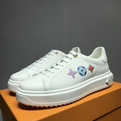 Louis Vuitton low-top new casual couple shoes - Image 5