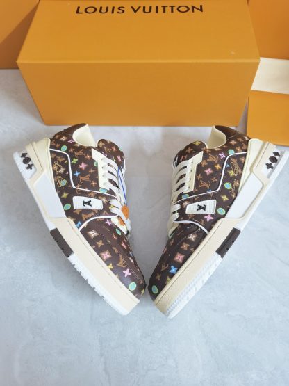 Louis Vuitton Couple's Trainer Sneakers - Image 3