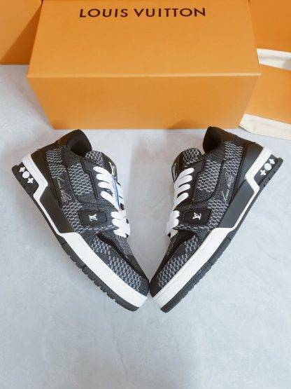 Louis Vuitton Couple's Trainer Sneakers - Image 4