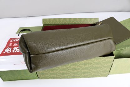 Gucci Emblem Series Classic Equestrian Style Handbag - Image 4