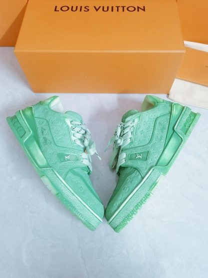 Louis Vuitton washed popular men's sports shoes - Image 4