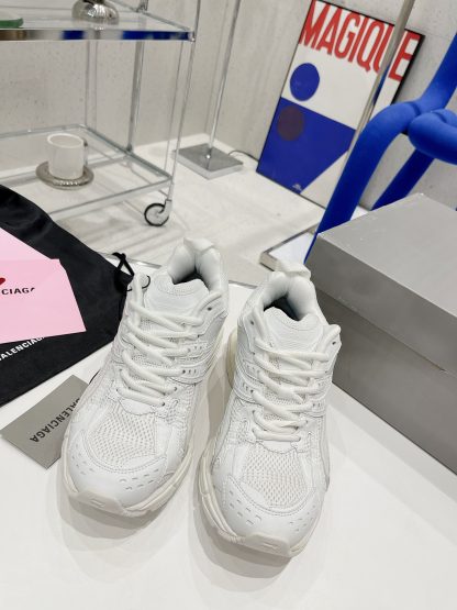 Balenciaga Vintage Spring Shoes - Image 4