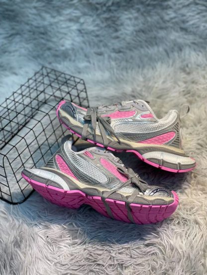 Balenciaga fashionable trendy sports shoes - Image 4