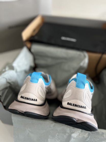 Balenciaga fashionable lightweight breathable running shoes - Image 4